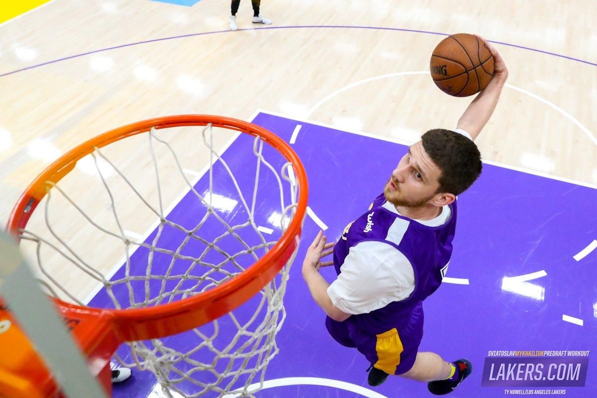 Святослав Михайлюк в НБА виступатиме за "Лос-Анджелес Лейкерс" Святослав Михайлюк в НБА виступатиме за "Лос-Анджелес Лейкерс"