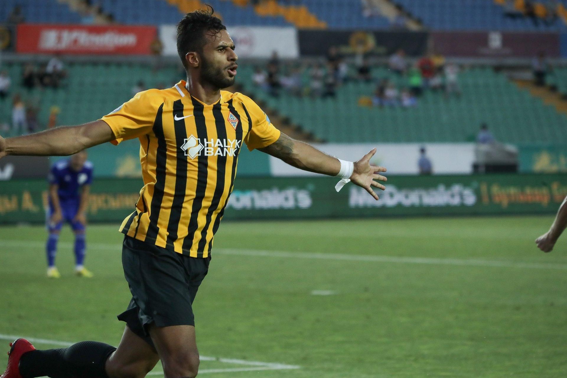 Український форвард Есеола приніс сенсаційну перемогу "Кайрату" у Лізі Європи: відео Український форвард Есеола приніс сенсаційну перемогу "Кайрату" у Лізі Європи: відео