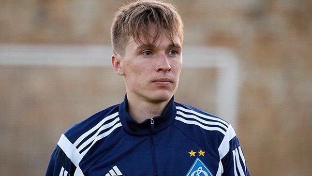 Сергій Сидорчук провів зустріч із уболівальниками: відео Сергій Сидорчук провів зустріч із уболівальниками: відео