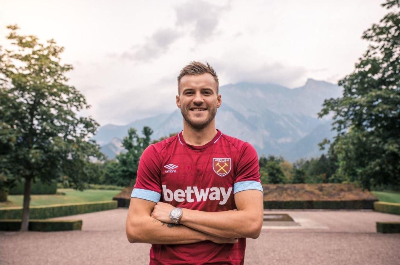 Ярмоленко вышел в стартовом составе "Вест Хэма" в матче против "Ипсвича" Ярмоленко вышел в стартовом составе "Вест Хэма" в матче против "Ипсвича"