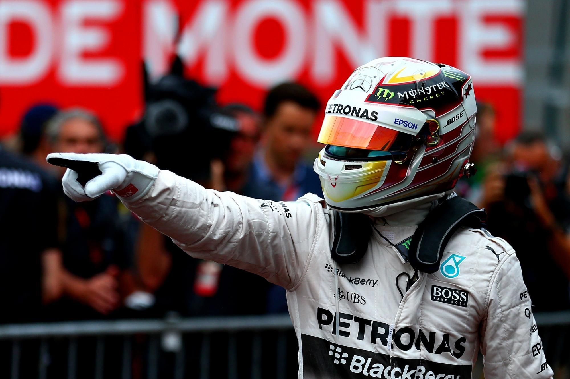 Хемілтон здобув поул-позицію на старті гран-прі Угорщини Хемілтон здобув поул-позицію на старті гран-прі Угорщини