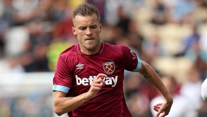 Ярмоленко не попал в заявку "Вест Хэма" на матч против "Майнца" Ярмоленко не попал в заявку "Вест Хэма" на матч против "Майнца"