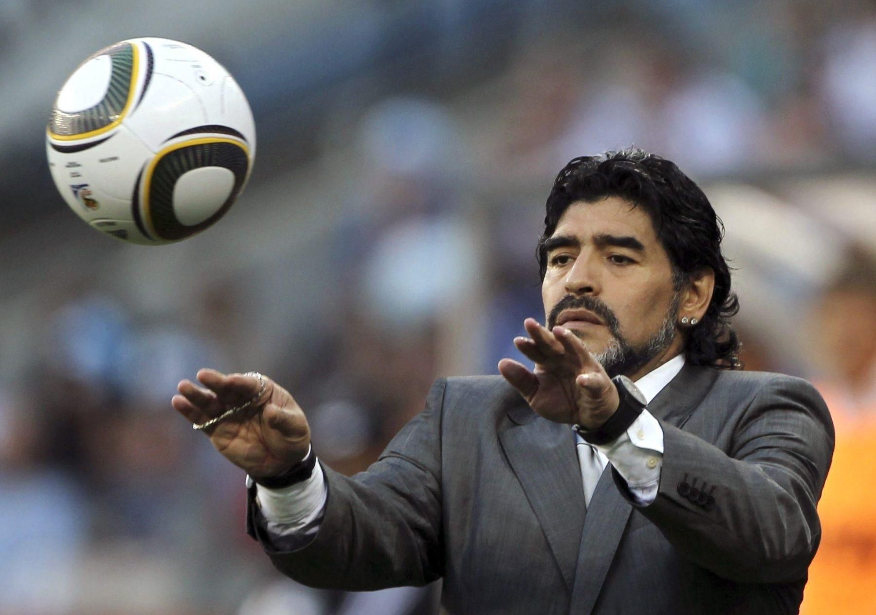 Марадона негативно отозвался о судействе в матче Колумбия – Англия