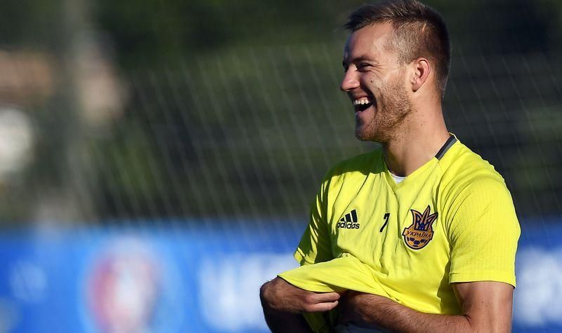 "Вест Хем" спробує купити в "Боруссії Дортмунд" Андрія Ярмоленка "Вест Хем" спробує купити в "Боруссії Дортмунд" Андрія Ярмоленка