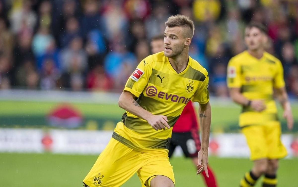 Ярмоленко прямо намекнул на переход в "Вест Хэм" Ярмоленко прямо намекнул на переход в "Вест Хэм"