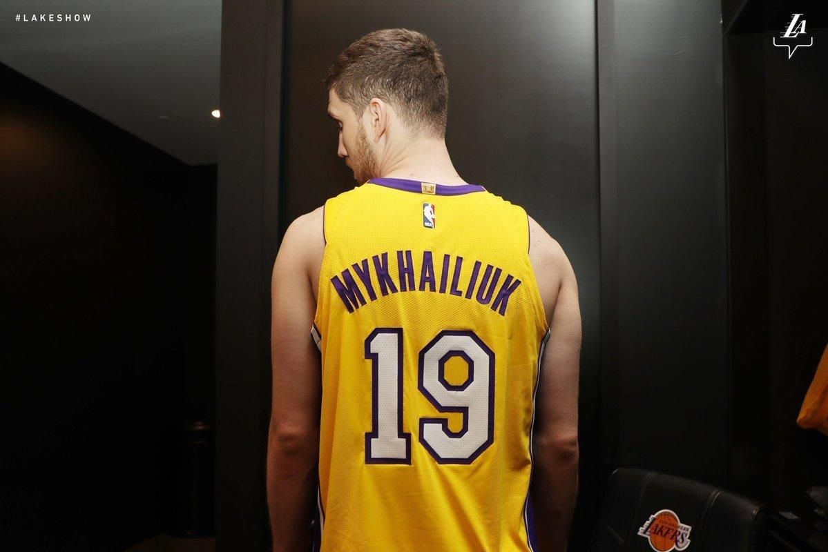 Михайлюк допоміг "Лейкерс" перемогти у матчі Літньої ліги НБА Михайлюк допоміг "Лейкерс" перемогти у матчі Літньої ліги НБА