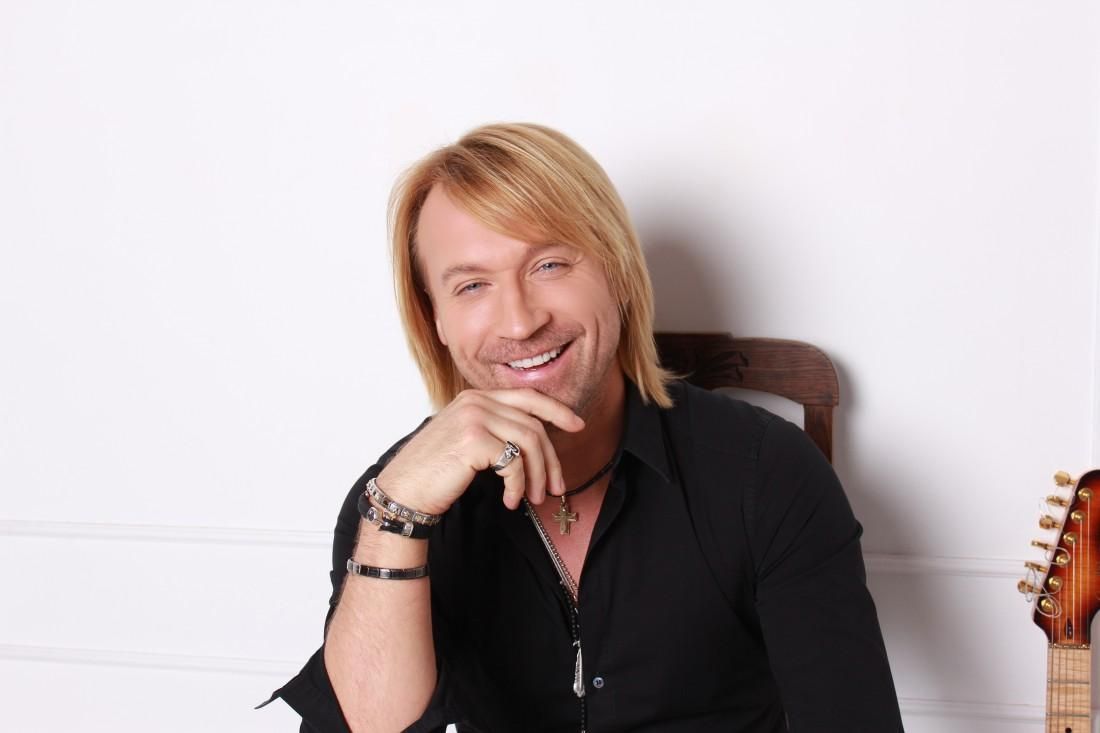 Концерт Олега Винника вплинув на календар матчів УПЛ Концерт Олега Винника вплинув на календар матчів УПЛ