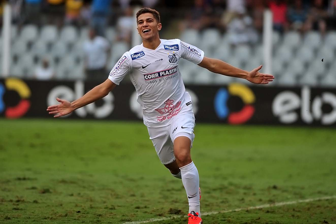 Игрок "Сантоса" отказался переходить в "Динамо"