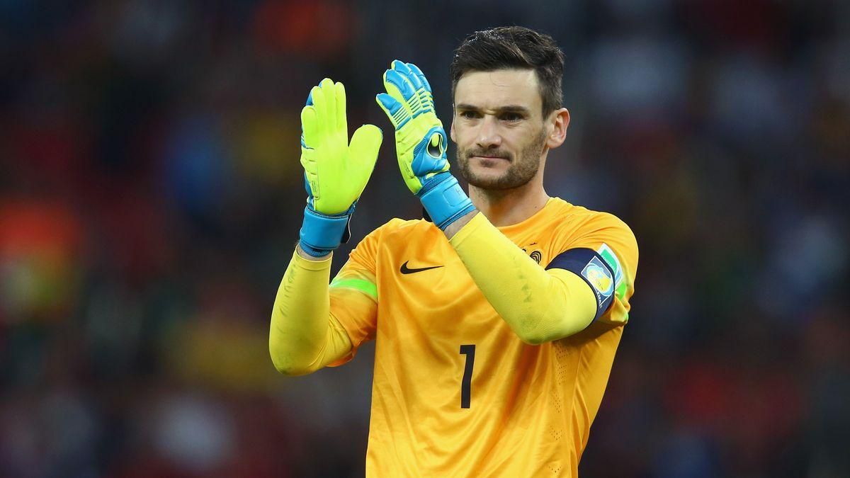 Вратарь сборной Франции отличился вычурным фейлом в финале ЧМ-2018: видео Вратарь сборной Франции отличился вычурным фейлом в финале ЧМ-2018: видео