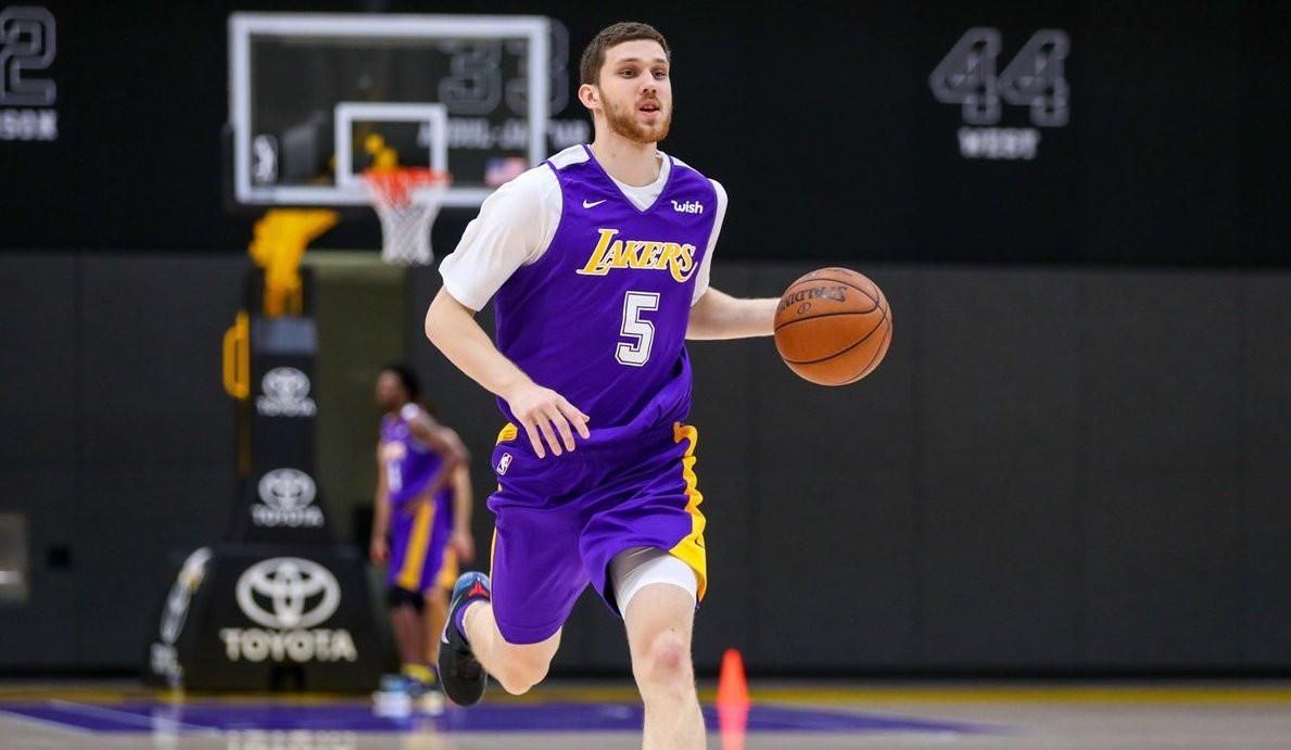 Украинец Михайлюк помог "Лейкерс" выйти в полуфинал Летней лиги НБА Украинец Михайлюк помог "Лейкерс" выйти в полуфинал Летней лиги НБА