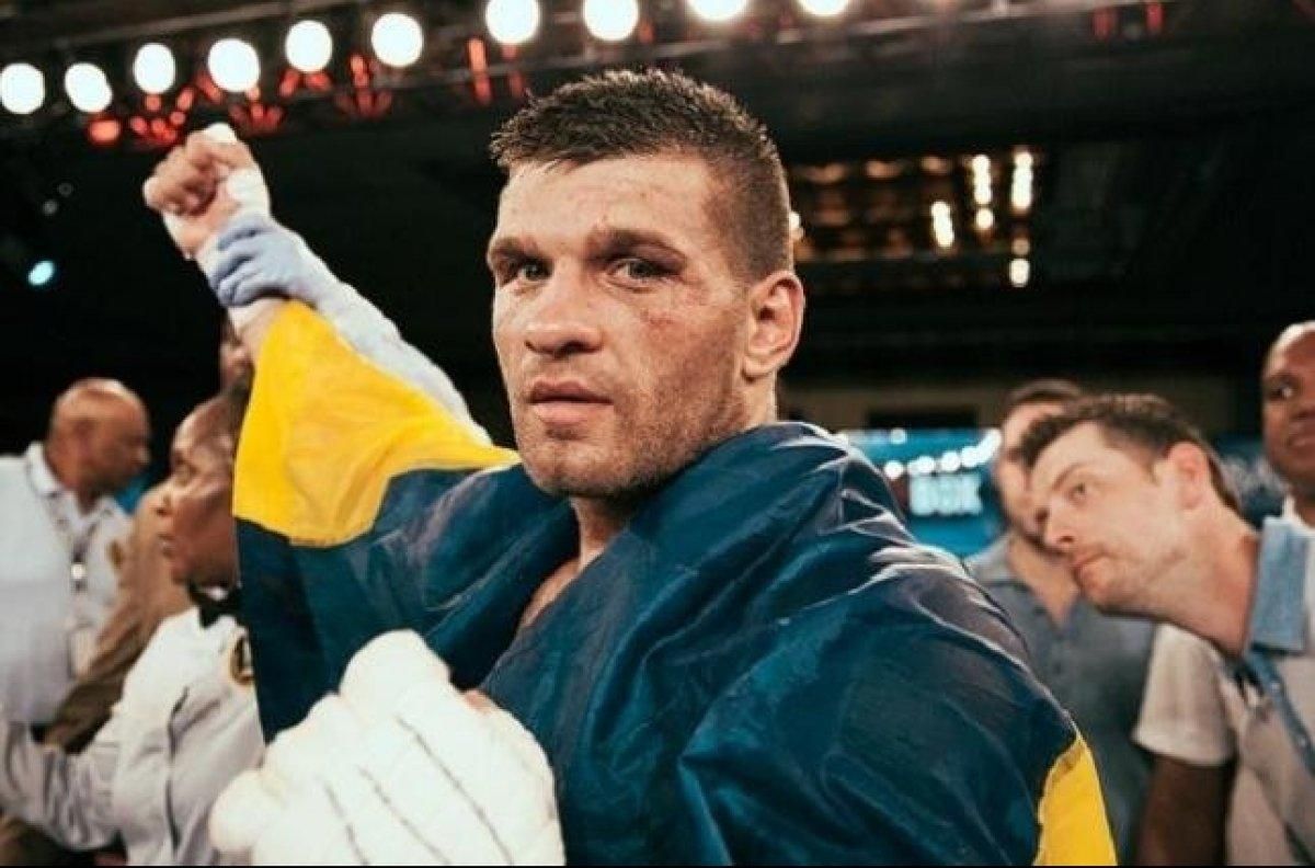 Стала известна официальная дата титульного боя украинца Деревянченко Стала известна официальная дата титульного боя украинца Деревянченко