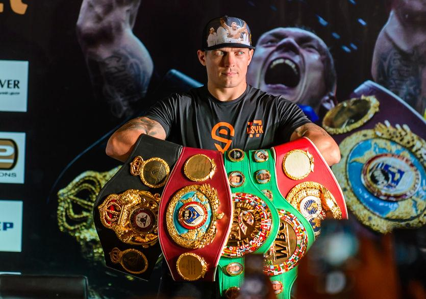 Александр Усик: "Я не обращаю внимание на то, что говорят, я прославляю свою страну"