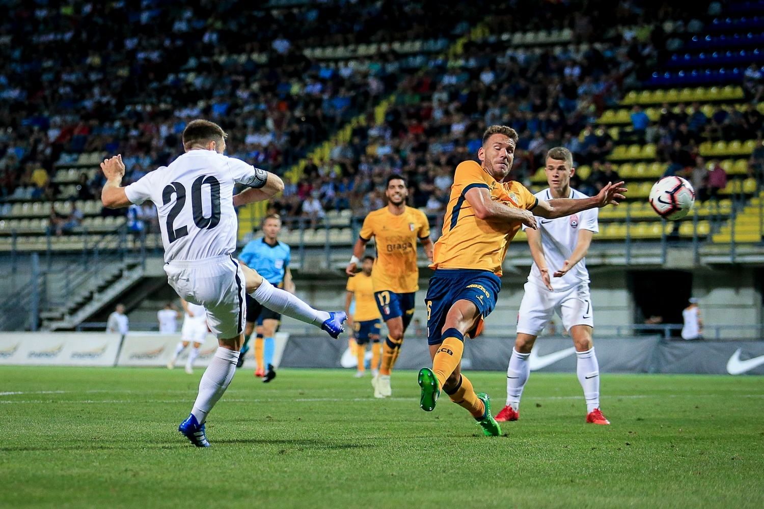 Зоря - Брага: відео голів та огляд матчу 9 серпня 2018 Зоря - Брага: відео голів та огляд матчу 9 серпня 2018