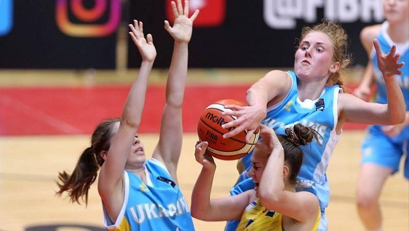 Женская сборная Украины вышла в 1/4 финала на Евробаскете-2018