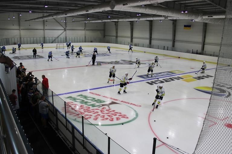 Хоккейный клуб "Днепр" сделал приятную неожиданность для своих фанатов Хоккейный клуб "Днепр" сделал приятную неожиданность для своих фанатов