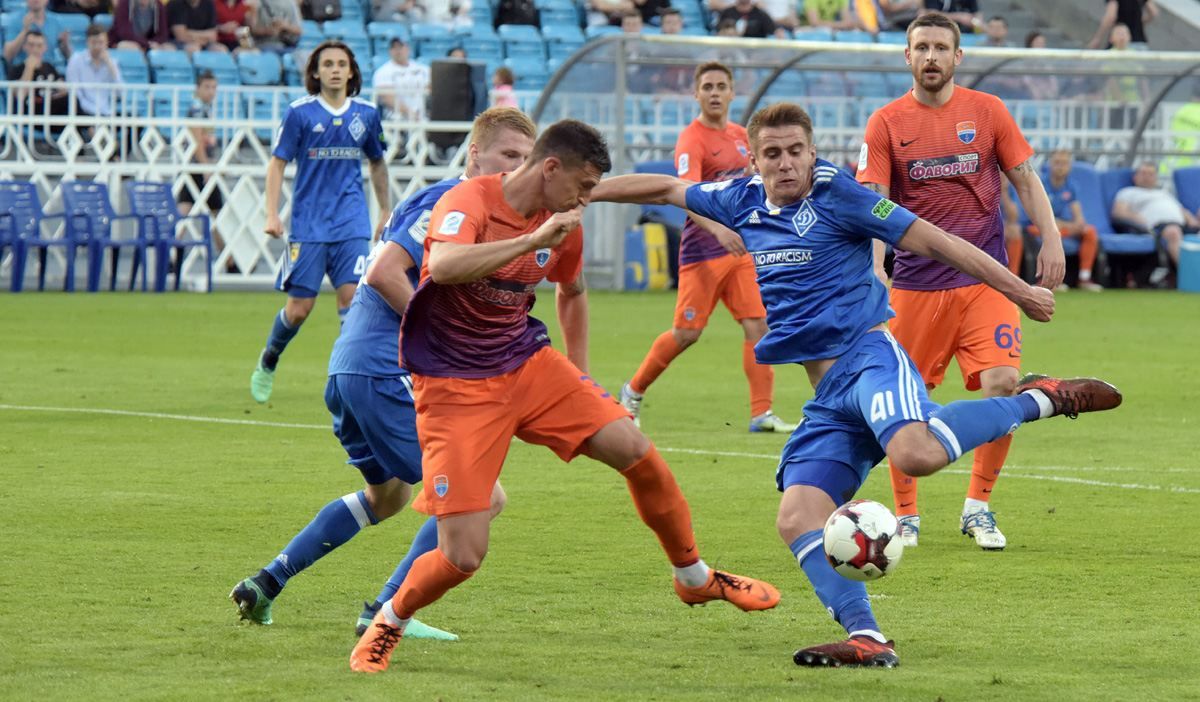 Стала известна дата перенесенного матча "Мариуполь" – "Динамо" Стала известна дата перенесенного матча "Мариуполь" – "Динамо"