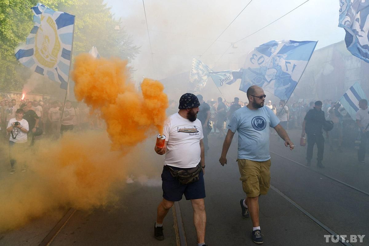 Российский "Зенит" и его фанаты опозорились на матче Лиги Европы