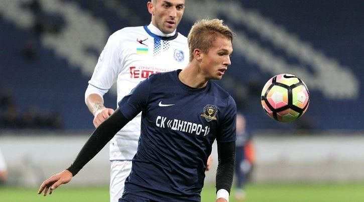 "Динамо" підписало контракт з форвардом збірної України "Динамо" підписало контракт з форвардом збірної України