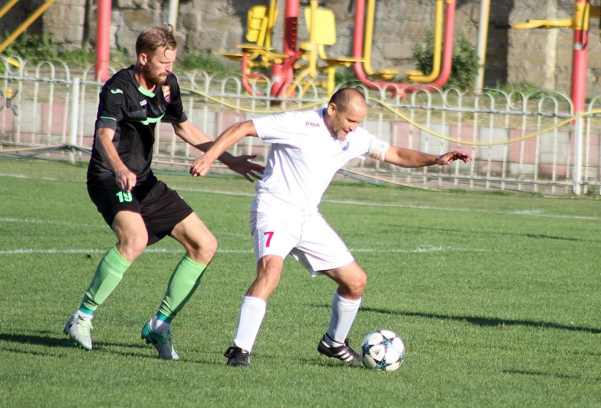 Президент украинского клуба сыграл официальный матч в возрасте 52 лет Президент украинского клуба сыграл официальный матч в возрасте 52 лет