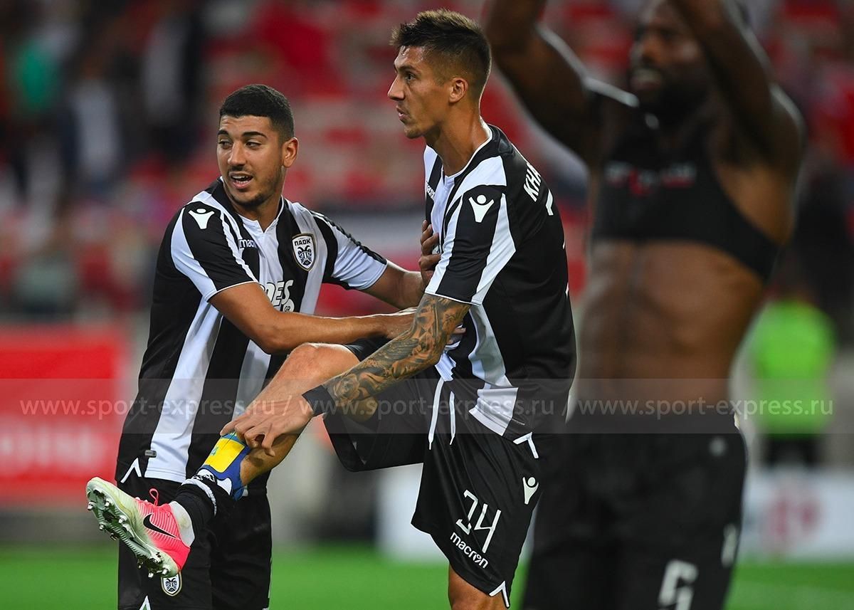 Росіяни вимагають оштрафувати Хачеріді за український прапор під час матчу у Москві Росіяни вимагають оштрафувати Хачеріді за український прапор під час матчу у Москві