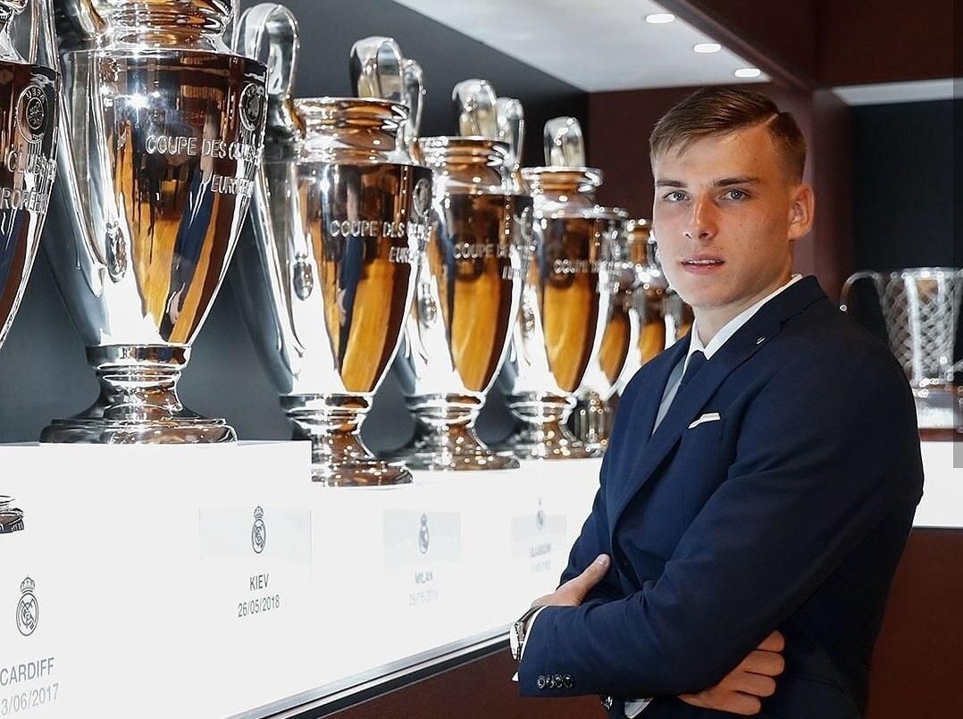 Лунін може стати четвертим українцем, який вигравав Суперкубок УЄФА Лунін може стати четвертим українцем, який вигравав Суперкубок УЄФА