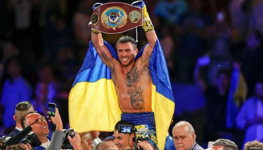 Ломаченко показав спортзал у підвалі школи, в якому починав займатися боксом: відео Ломаченко показав спортзал у підвалі школи, в якому починав займатися боксом: відео