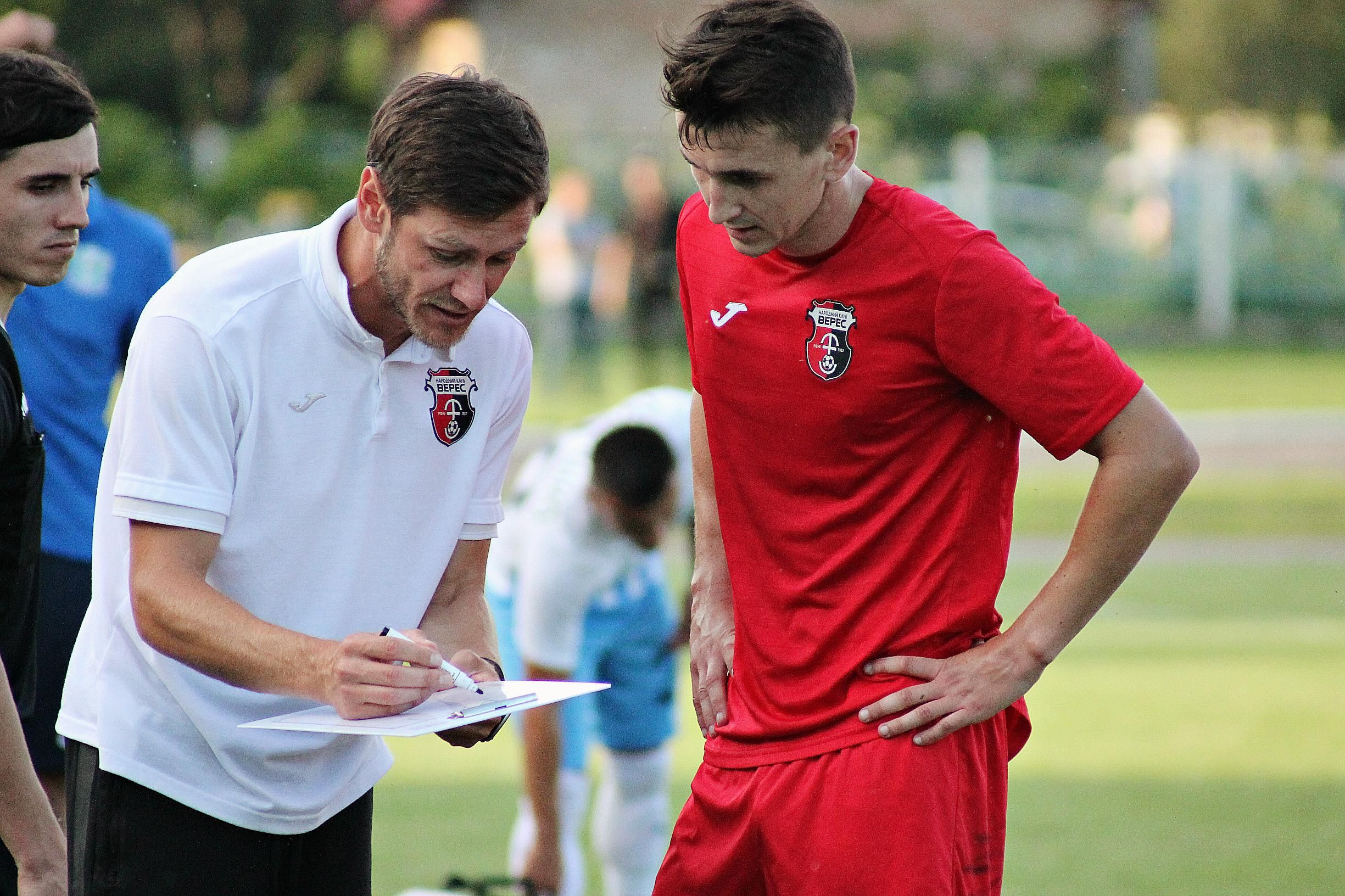 "Верес" повернув у команду трьох гравців, які побили таксиста "Верес" повернув у команду трьох гравців, які побили таксиста