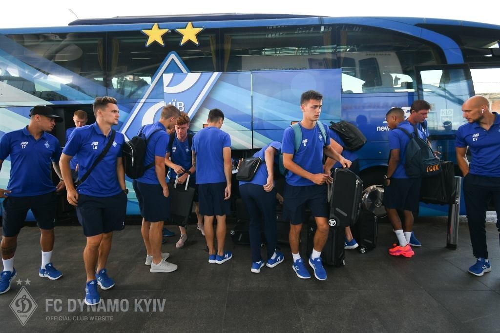 Кого тренер "Динамо" взял на матч против "Аякса" в Амстердам Кого тренер "Динамо" взял на матч против "Аякса" в Амстердам