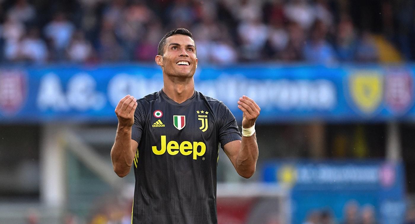 Кріштіану Роналду знову не зміг забити дебютний м'яч у Італії Кріштіану Роналду знову не зміг забити дебютний м'яч у Італії