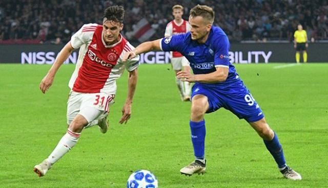 "Аякс" разгромил "Эммен" со счетом 5:0 перед матчем с "Динамо"