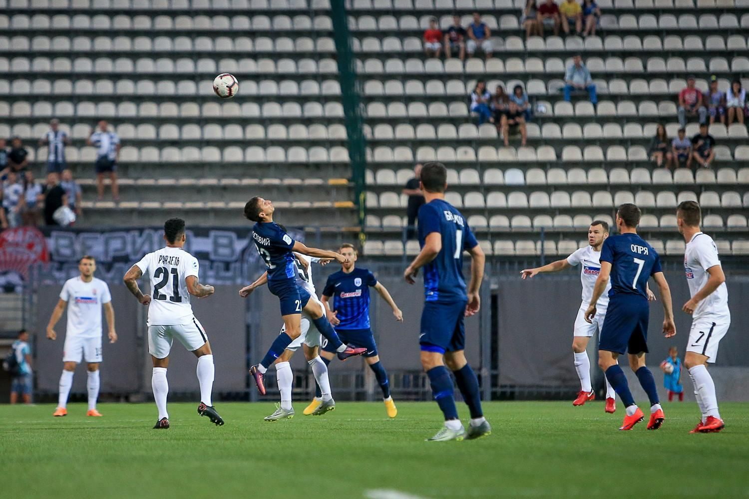 "Десна" впевнено перемогла "Зорю" у 6-му турі УПЛ "Десна" впевнено перемогла "Зорю" у 6-му турі УПЛ