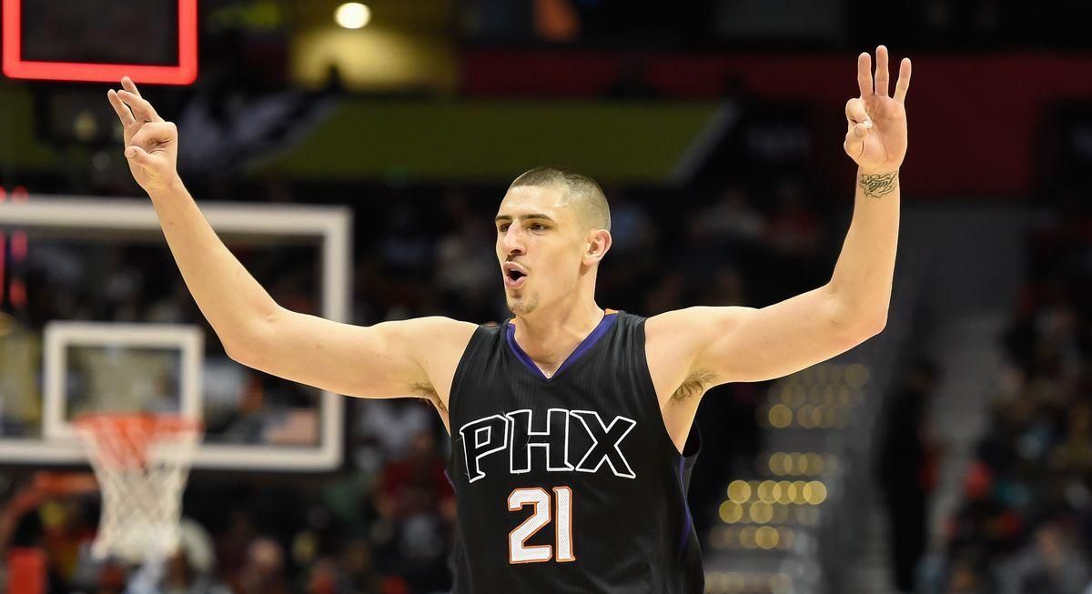 Баскетболіста Олексія Леня застрахували на 10 мільйонів доларів задля матчів за збірну України Баскетболіста Олексія Леня застрахували на 10 мільйонів доларів задля матчів за збірну України