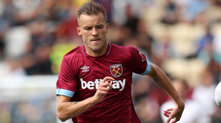 Ярмоленко знову не потрапив у стартовий склад "Вест Хема" на матч чемпіонату Англії Ярмоленко знову не потрапив у стартовий склад "Вест Хема" на матч чемпіонату Англії