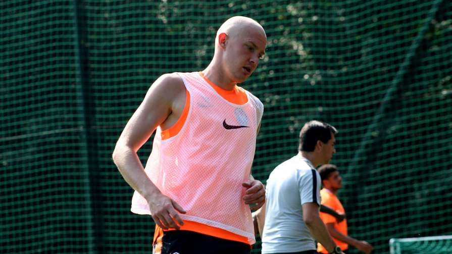 Полузащитник "Шахтера" рассказал, почему радикально сменил имидж Полузащитник "Шахтера" рассказал, почему радикально сменил имидж