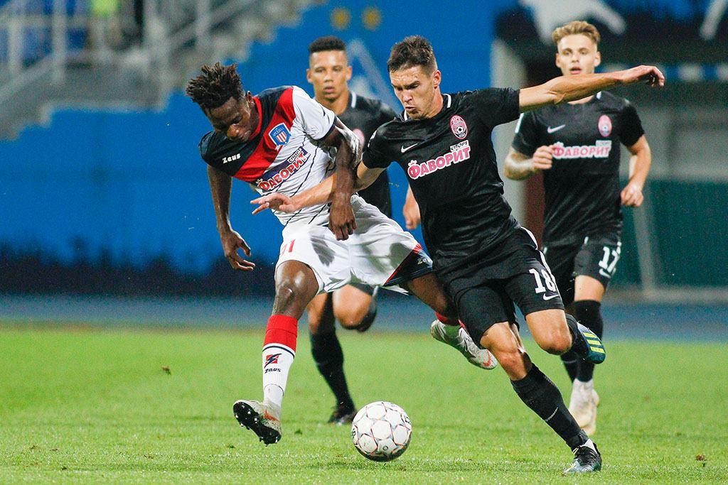 "Заря" разгромила "Арсенал-Киев" в 7-м туре УПЛ "Заря" разгромила "Арсенал-Киев" в 7-м туре УПЛ