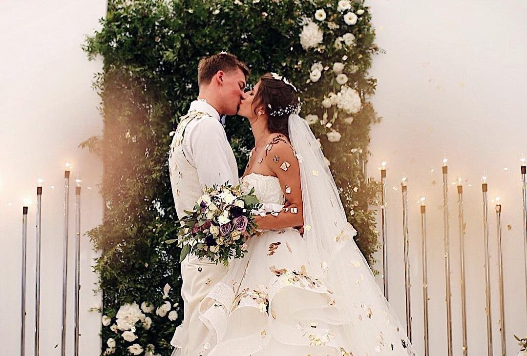 Звездные украинские спортсмены сыграли свадьбу и уже отдыхают на Мальдивах: пикантные фото