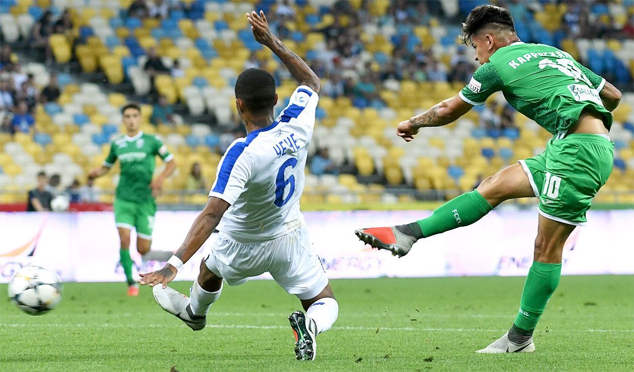 "Карпаты" обжалуют судейство в матче с "Динамо": 4 претензии львовского клуба "Карпаты" обжалуют судейство в матче с "Динамо": 4 претензии львовского клуба