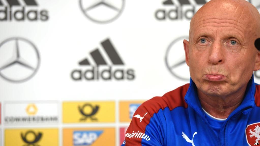 Збірна Чехії залишилася без тренера після поразки Україні та розгрому від Росії