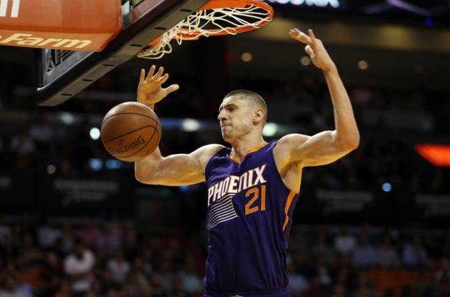 Звездный новичок сборной Украины мог бы продолжить карьеру в "Торонто" или "Клиперс"