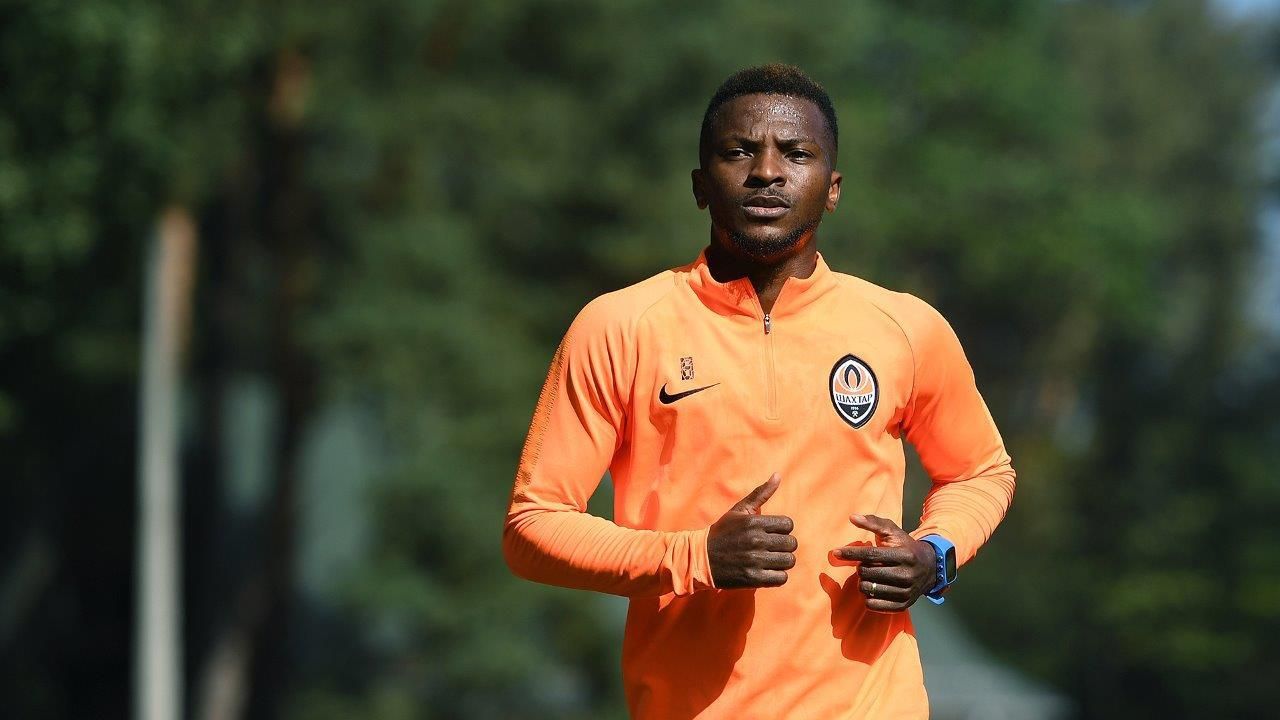 Зірковий форвард "Шахтаря" відновився після травми і може зіграти у Лізі чемпіонів Зірковий форвард "Шахтаря" відновився після травми і може зіграти у Лізі чемпіонів