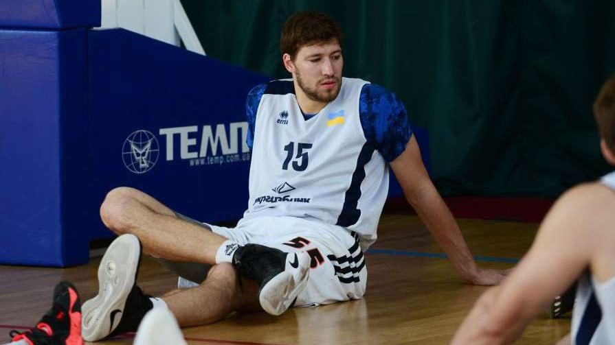 Українець потрапив у топ-5 кращих моментів відбіркового раунду чемпіонату світу: відео Українець потрапив у топ-5 кращих моментів відбіркового раунду чемпіонату світу: відео