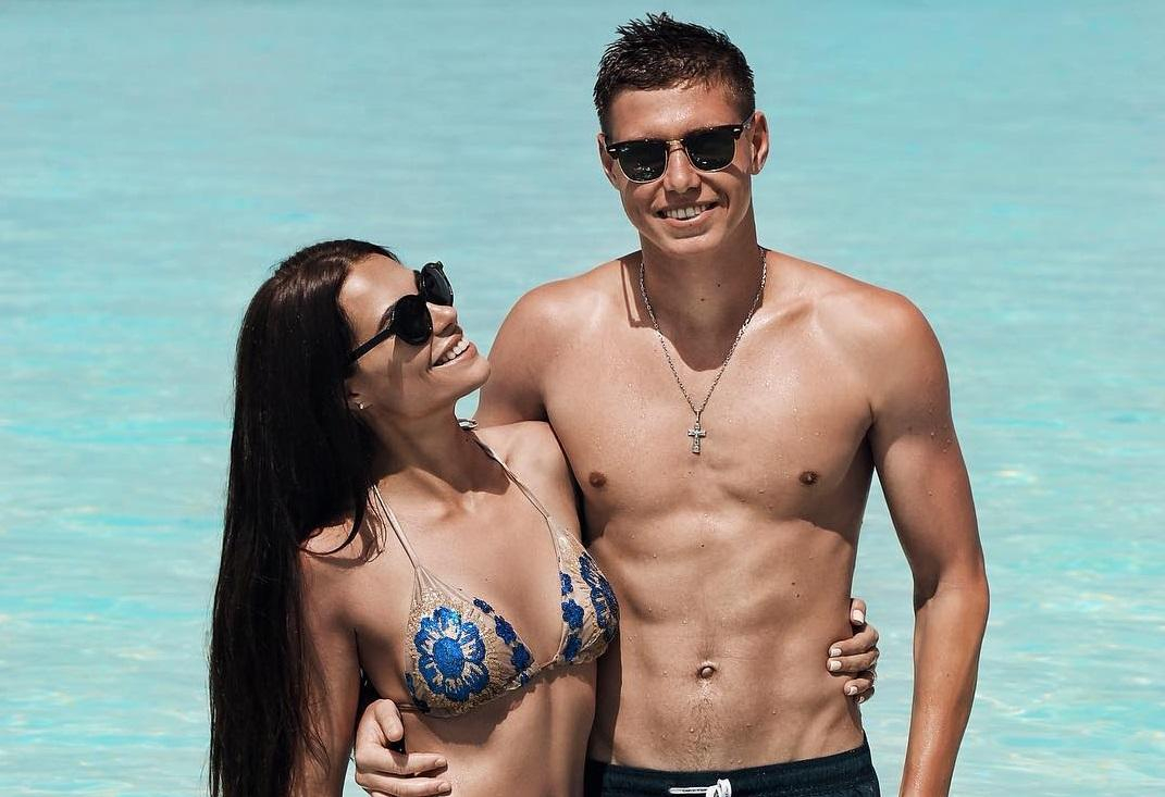 Игрок сборной Украины сделал предложение руки и сердца своей девушке