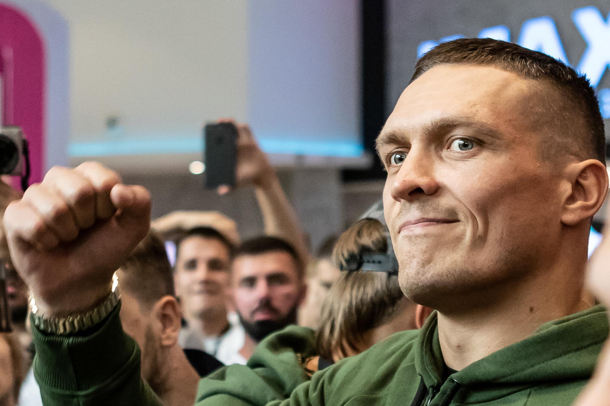 Усик сравнил Анатолия Ломаченко с Валерием Лобановским