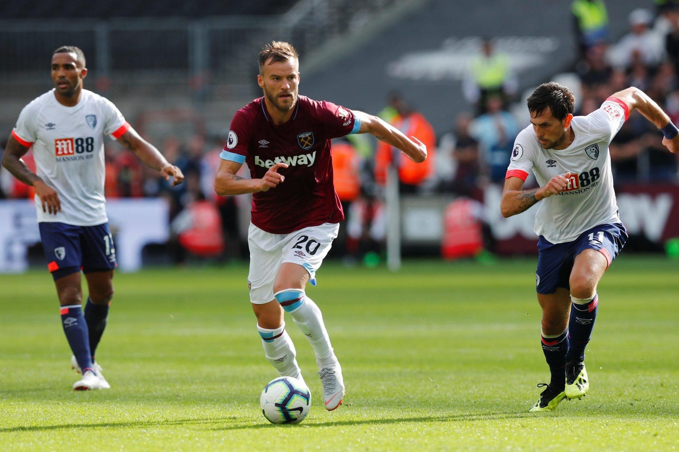 Ярмоленко попал в топ-10 самых результативных игроков 5 тура чемпионата Англии Ярмоленко попал в топ-10 самых результативных игроков 5 тура чемпионата Англии