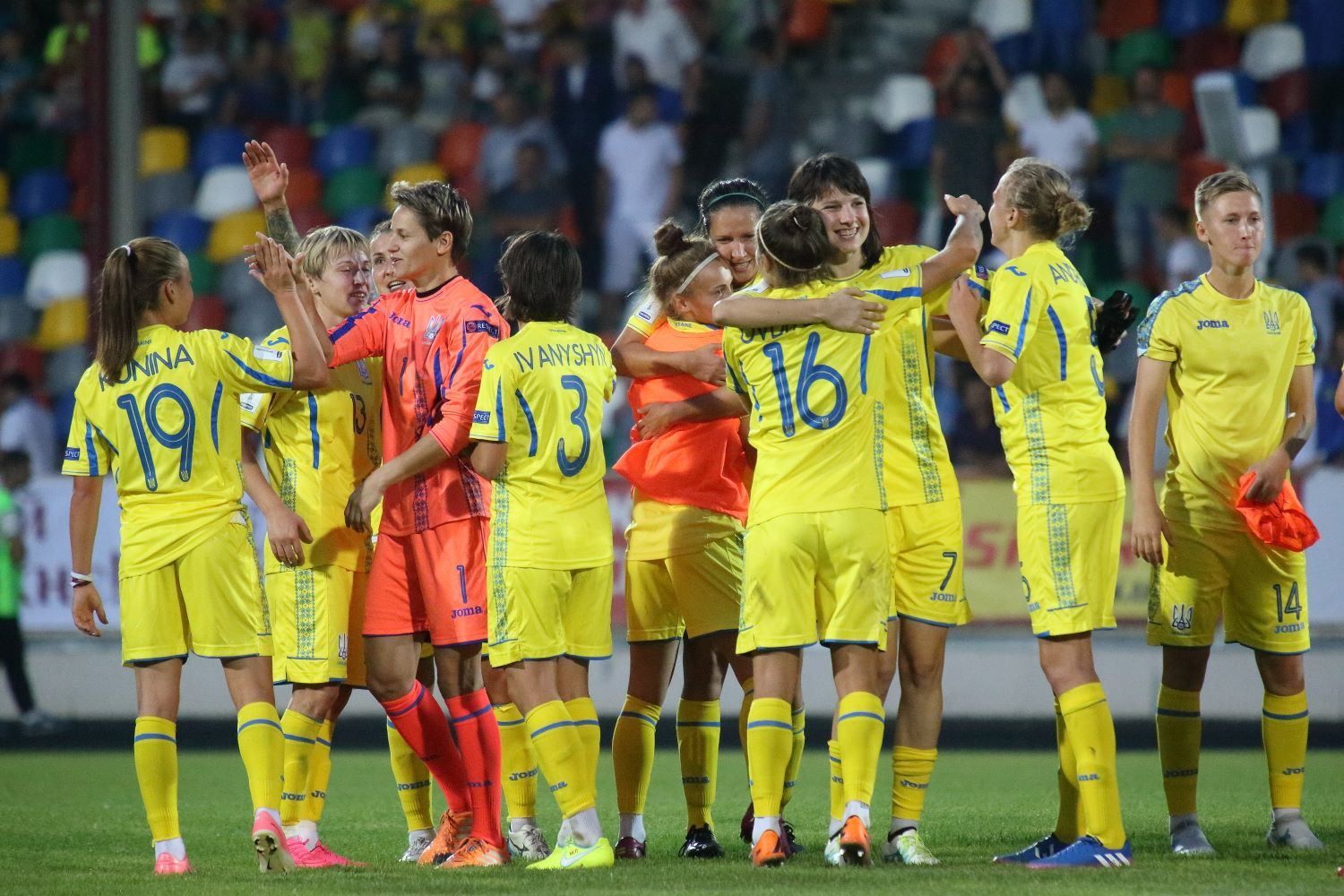 Тренера женской сборной Украины по футболу уволили за провальные результаты