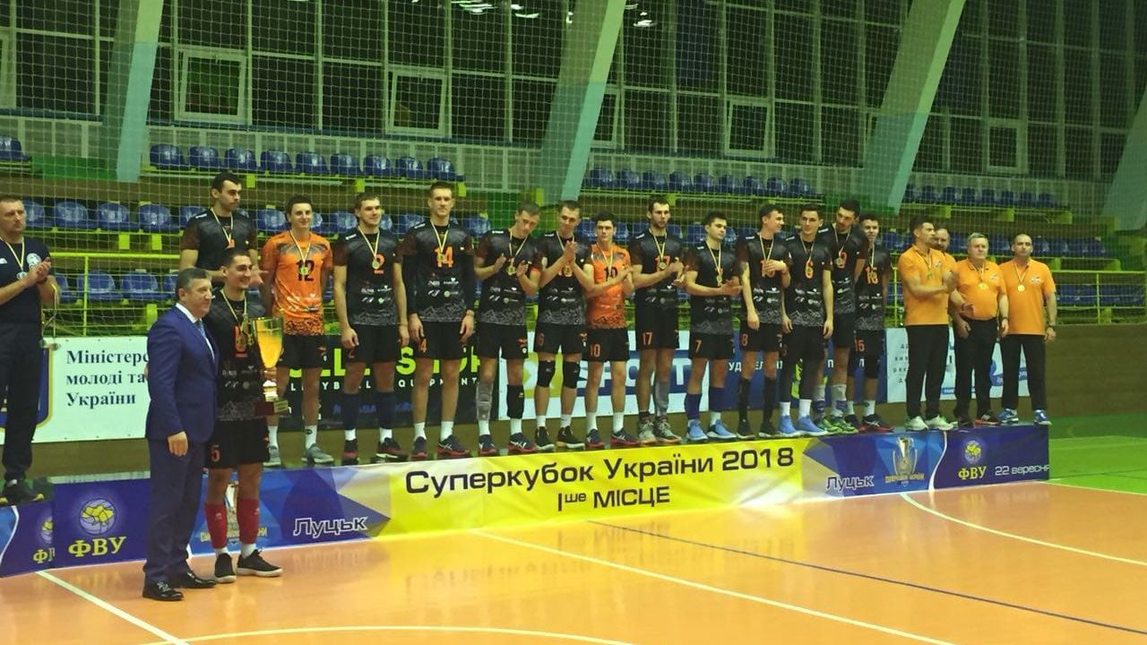 Львівські "Барком-Кажани" виграли Суперкубок України з волейболу Львівські "Барком-Кажани" виграли Суперкубок України з волейболу