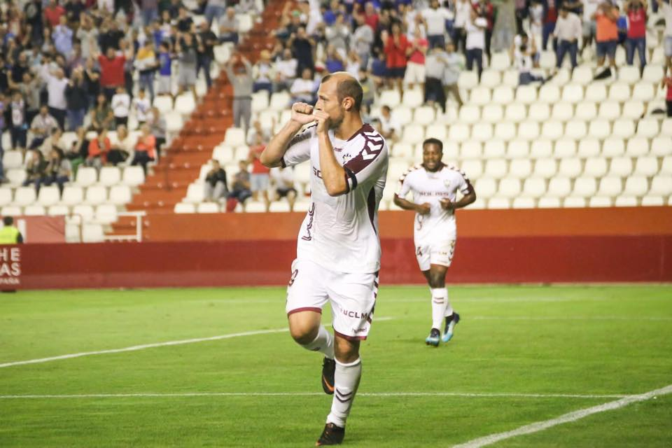 Роман Зозуля помог "Альбасете" на выезде обыграть "Мальорку"