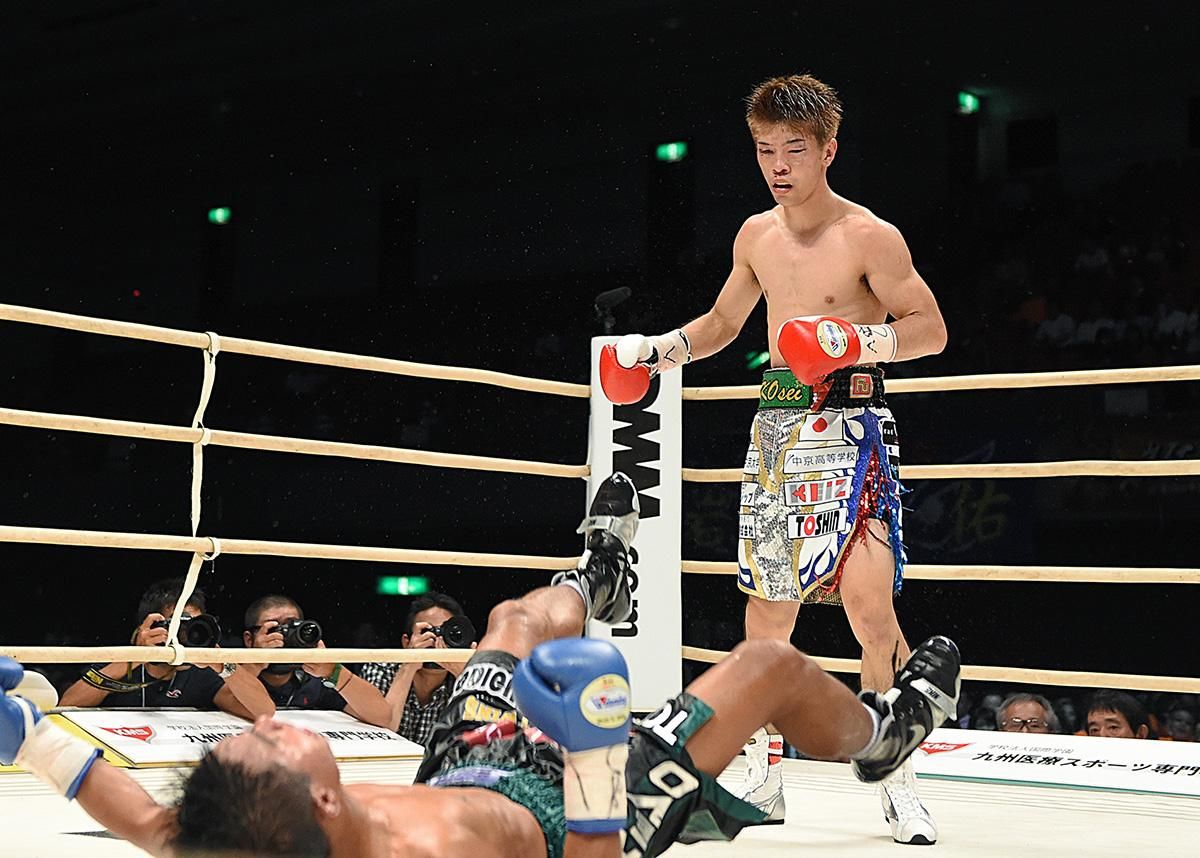 Японський боксер повторив неймовірний рекорд Василя Ломаченка