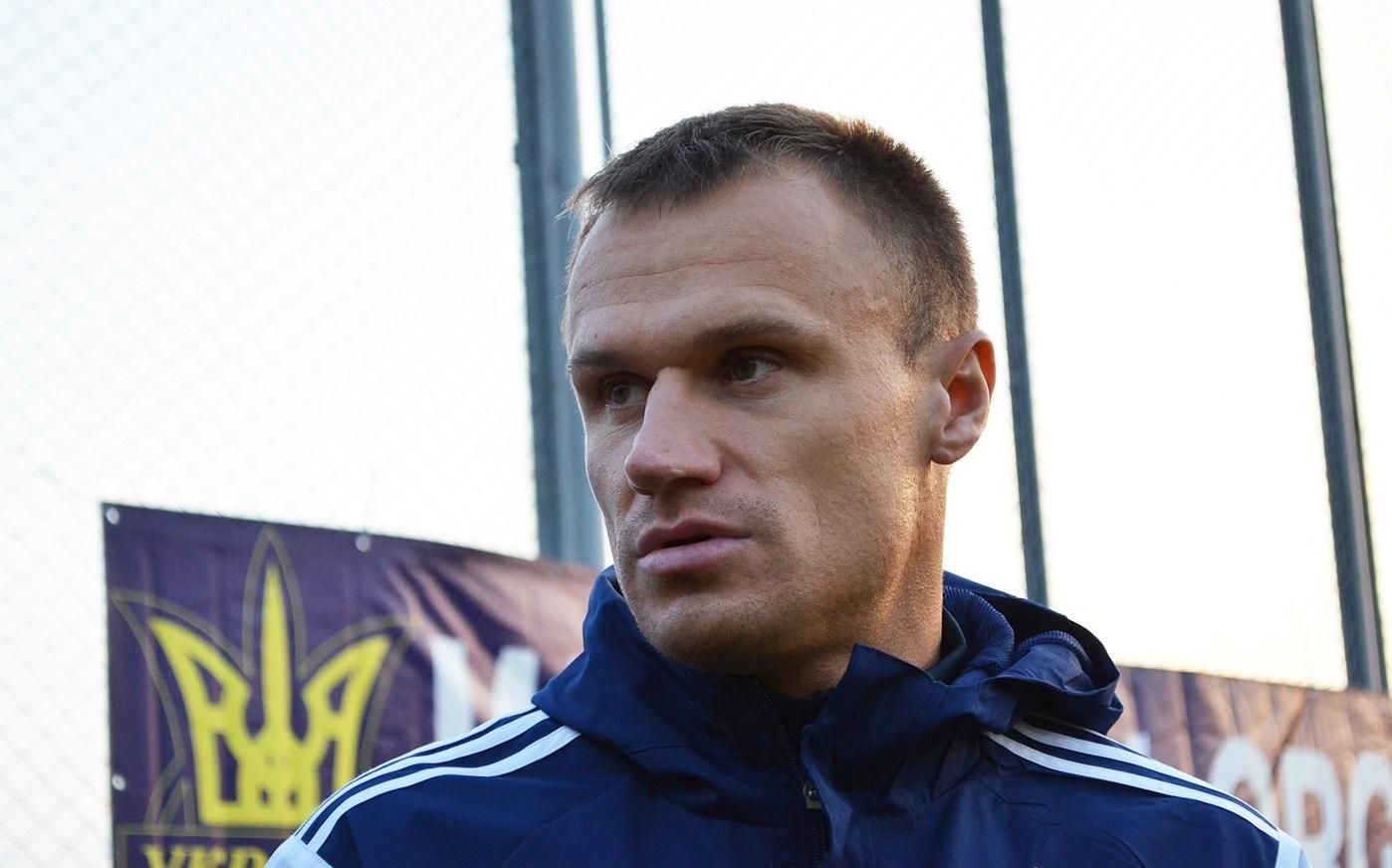 Екс-гравець збірної України В'ячеслав Шевчук стане головним тренером "Олімпіка" Екс-гравець збірної України В'ячеслав Шевчук стане головним тренером "Олімпіка"