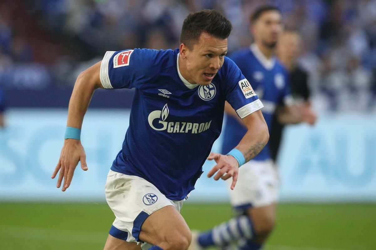 Українець Коноплянка потрапив на обкладинку матчу проти російської команди у ЛЧ: фото Українець Коноплянка потрапив на обкладинку матчу проти російської команди у ЛЧ: фото